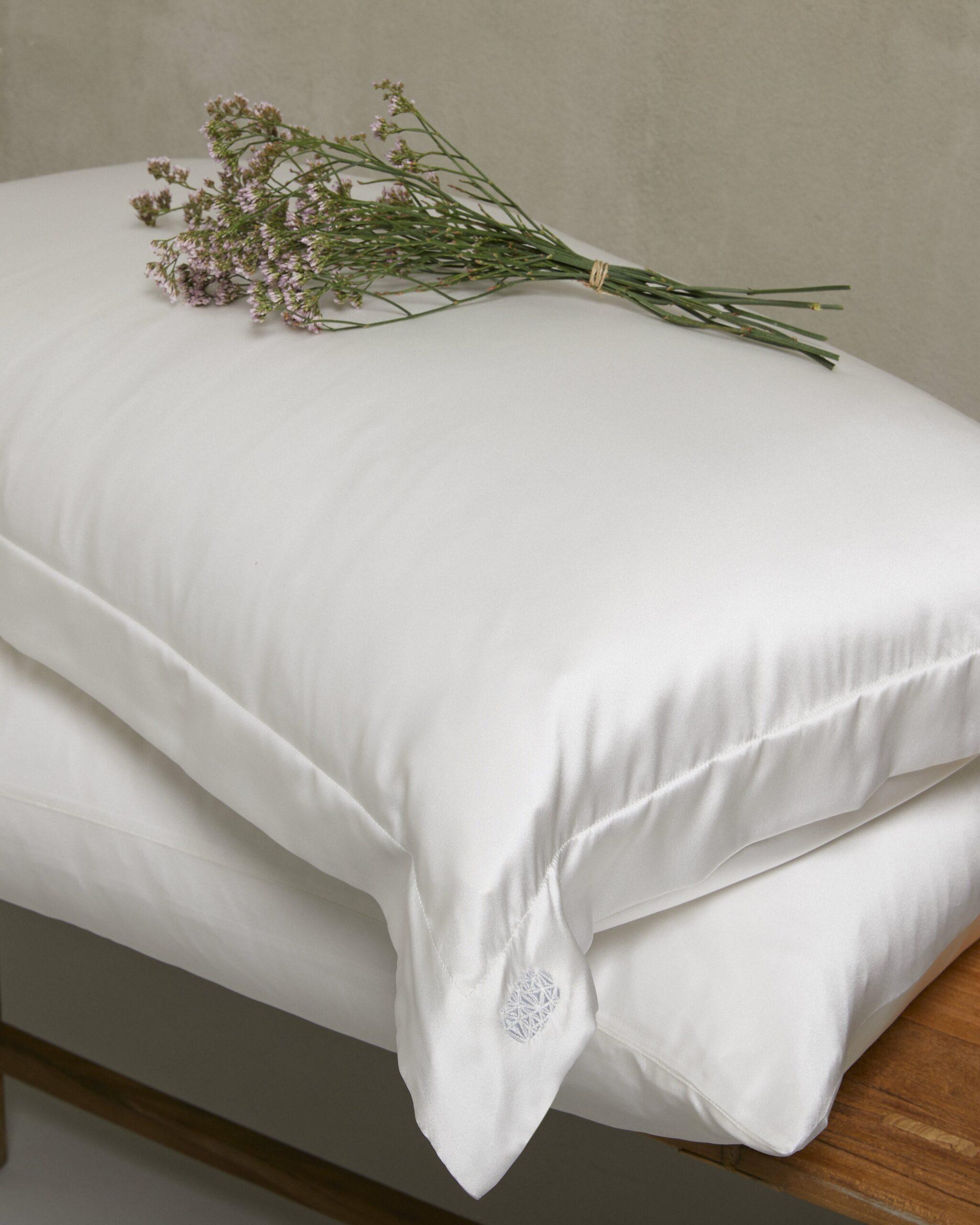 T.SILK COLLECTION bed linen 100% Silk